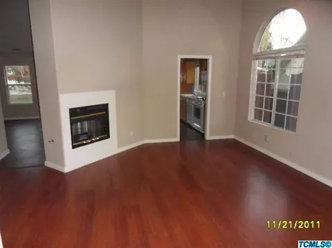 549 E Conway Ct, Visalia, CA 93292 photo 11