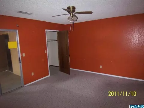 1479 E Millard Way, Dinuba, CA 93618 photo 6