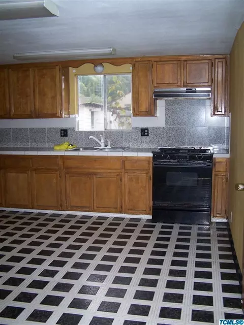 15862 Jasmine Ave, Ivanhoe, CA 93235 photo 5
