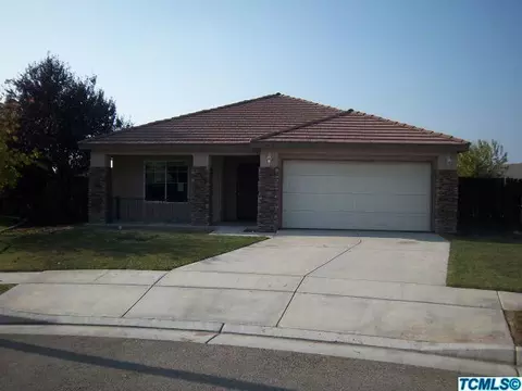 2408 Juniper Ct, Tulare, CA 93274 photo 2