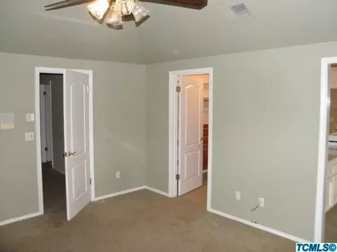 1671 Thomas Ct, Dinuba, CA 93618 photo 8