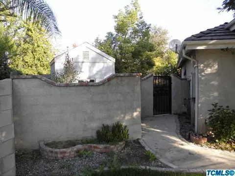 1671 Thomas Ct, Dinuba, CA 93618 photo 3