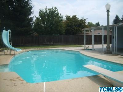 2298 E Paradise Ave, Visalia, CA 93292 photo 11