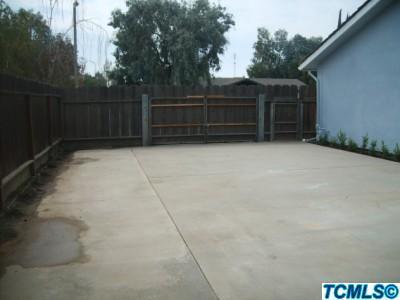 2298 E Paradise Ave, Visalia, CA 93292 photo 10