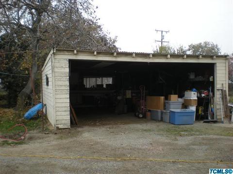 1532 E Alpine Ave, Tulare, CA 93274 photo 6