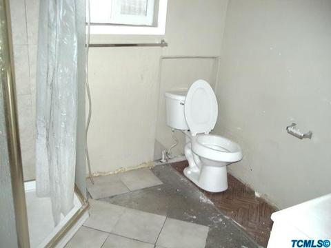 1364 E Academy Way, Dinuba, CA 93618 photo 8