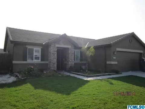 2511 E Chestnut Ave, Visalia, CA 93292 photo 1