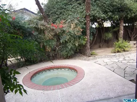 980 E Pleasant Ave, Tulare, CA 93274 photo 14