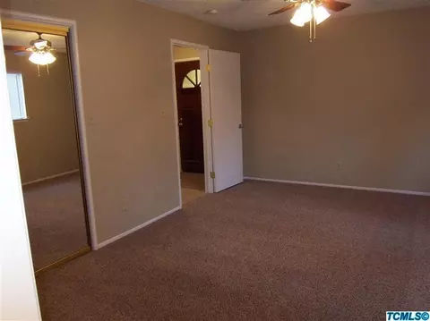 980 E Pleasant Ave, Tulare, CA 93274 photo 8