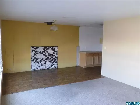 3201 E College Ave, Visalia, CA 93292 photo 2