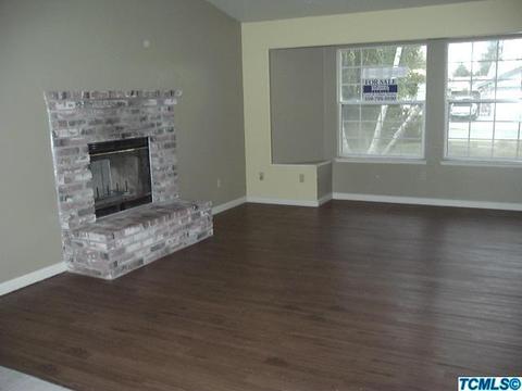 2414 E Vine Ct, Visalia, CA 93292 photo 7