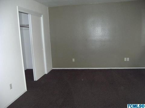 2414 E Vine Ct, Visalia, CA 93292 photo 10