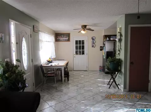 15936 Citrus Ave, Ivanhoe, CA 93235 photo 3
