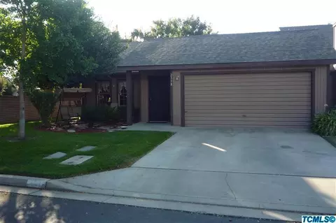 2338 E Tulare Ave, Visalia, CA 93292 photo 1