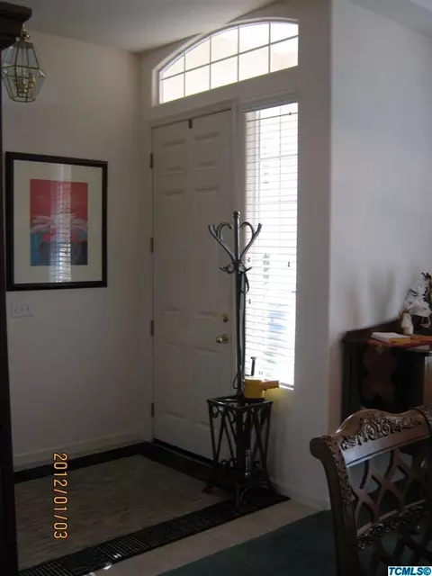924 E Arlen Ave, Visalia, CA 93292 photo 8