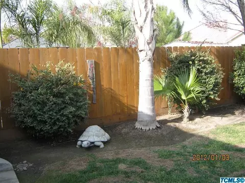 924 E Arlen Ave, Visalia, CA 93292 photo 37