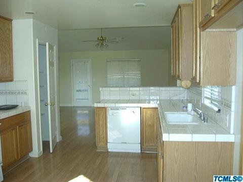 3738 E Stapp Ct, Visalia, CA 93292 photo 2