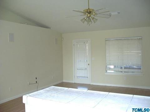 3738 E Stapp Ct, Visalia, CA 93292 photo 5
