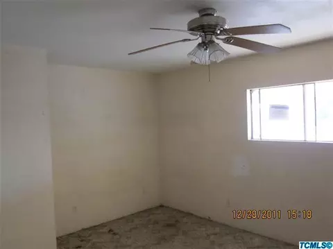 2336 E Alfred Ave, Exeter, CA 93221 photo 6