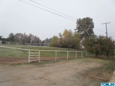 33615 Globe Dr, Springville, CA 93265 photo 2
