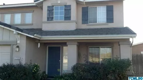 1723 E Copper Ct, Visalia, CA 93292 photo 1