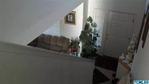 1723 E Copper Ct, Visalia, CA 93292 photo 8