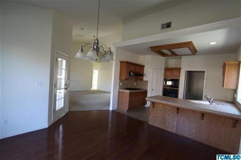 2484 E Duff Ave, Reedley, CA 93654 photo 5