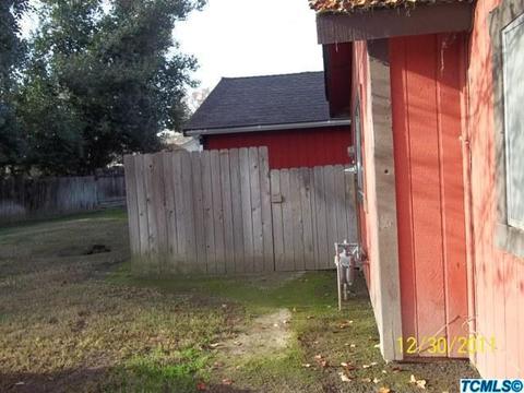 1015 E Oakridge Ave, Visalia, CA 93292 photo 9
