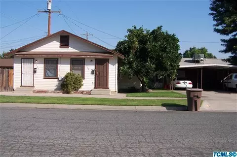 205 N E St, Tulare, CA 93274 photo 4