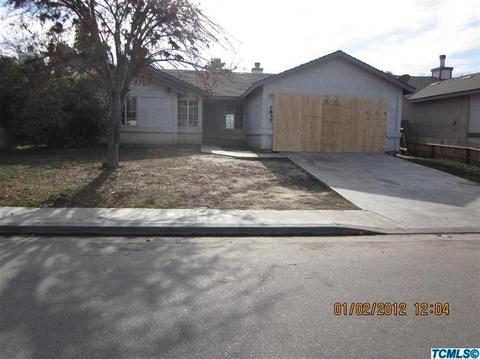 1837 E Pershing Ave, Visalia, CA 93292 photo 1