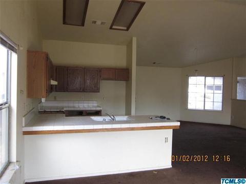 1837 E Pershing Ave, Visalia, CA 93292 photo 5