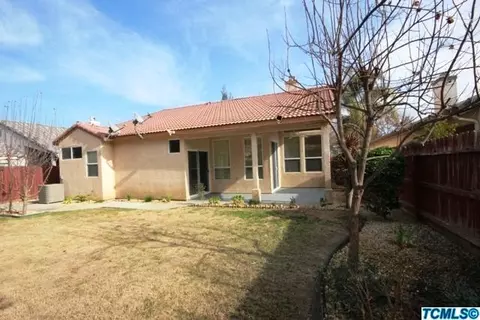 1627 N Sol Ct, Visalia, CA 93292 photo 7