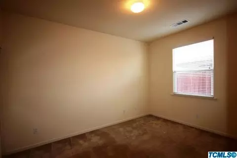 1627 N Sol Ct, Visalia, CA 93292 photo 23