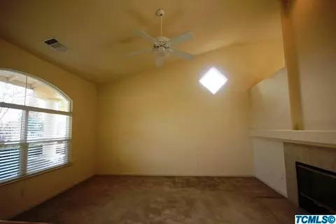 1627 N Sol Ct, Visalia, CA 93292 photo 11