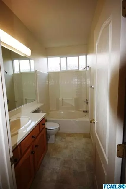 1627 N Sol Ct, Visalia, CA 93292 photo 22