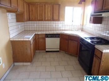 1460 Gerald Ave, Dinuba, CA 93618 photo 4
