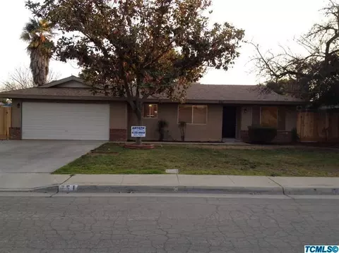 751 E Sycamore Ave, Reedley, CA 93654 photo 3