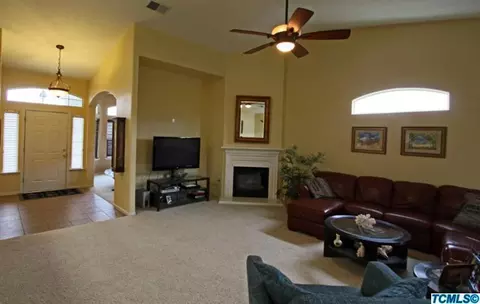 1779 Sequoia Ave, Sanger, CA 93657 photo 9
