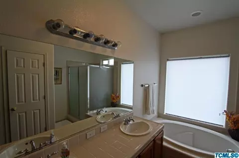 1779 Sequoia Ave, Sanger, CA 93657 photo 28
