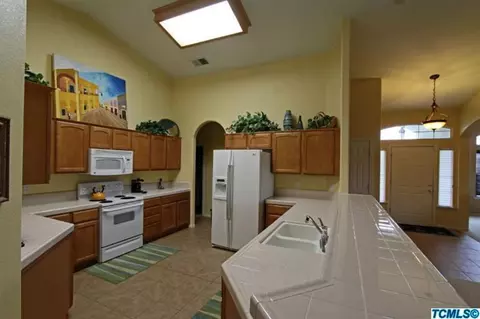 1779 Sequoia Ave, Sanger, CA 93657 photo 16