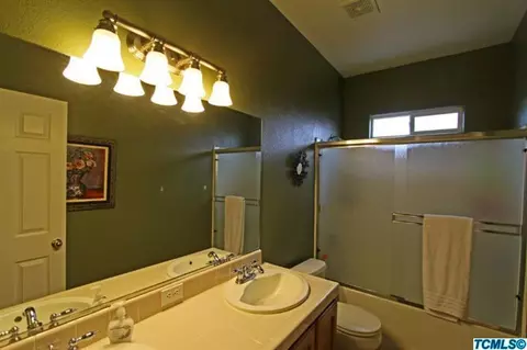 1779 Sequoia Ave, Sanger, CA 93657 photo 32