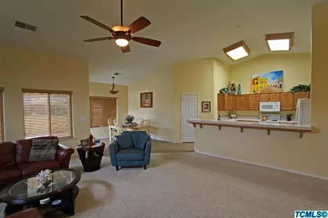 1779 Sequoia Ave, Sanger, CA 93657 photo 6