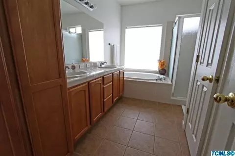 1779 Sequoia Ave, Sanger, CA 93657 photo 26
