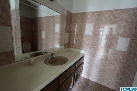 3325 E Pine Ave, Fresno, CA 93703 photo 9