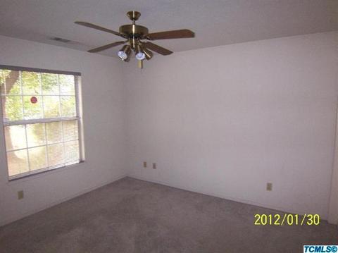 1534 E Prospect Ave, Visalia, CA 93292 photo 8