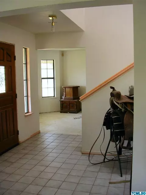 31268 Gray Dr, Exeter, CA 93221 photo 3