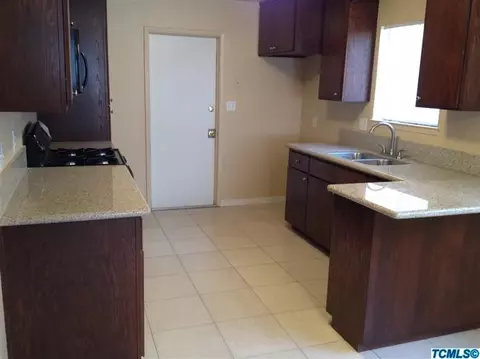 40322 Robert Rd, Cutler, CA 93615 photo 5