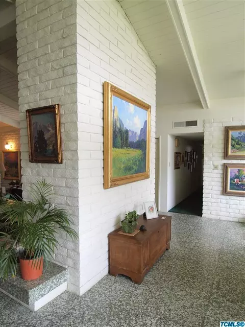 324 Sequoia Dr, Exeter, CA 93221 photo 5