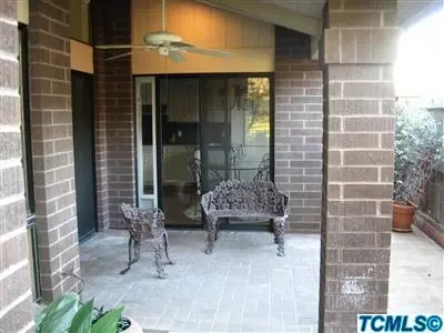 730 N Silvervale, Visalia, CA 93291 photo 13