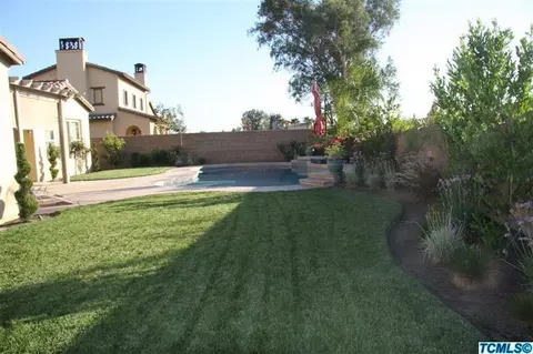 1885 E San Gregorio Ct, Tulare, CA 93274 photo 5